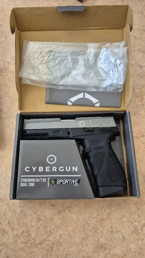 Cybergun P24/7 TAURUS