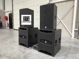 Vend ensemble : 2 Sub D 18 et 2 Tête Flexsys F 15 - 4 000 €
