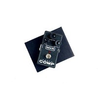 MXR M132 Super Comp - 70 €