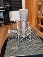 Neumann u87 ai studio set  - 1 800 €