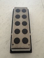 ibanez wau wau - 220 €