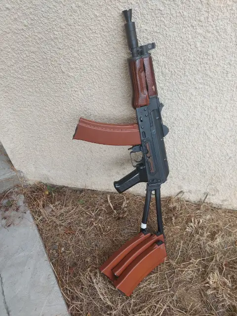 Aks74u bolt