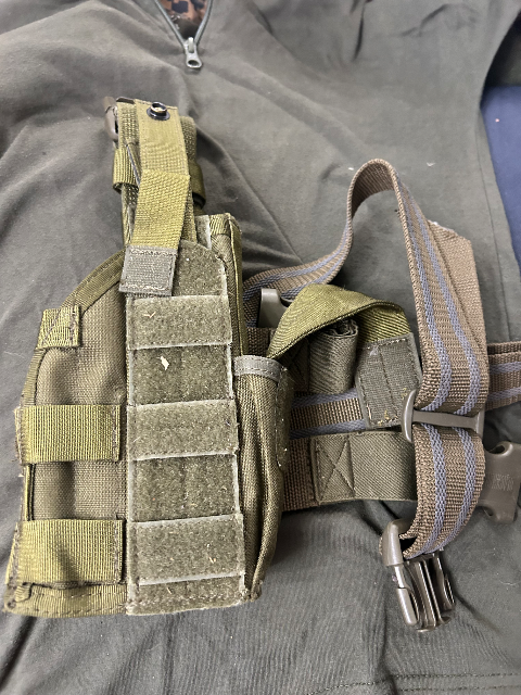 Vends divers Holster