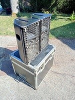 Vends 2 ENCEINTES NEXO PS10 + PROCESSEUR PS10 + AMPLI AMCRON 1200 + PATCH + RACK 4U + FLIGHT CASE - 950 €