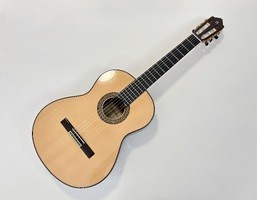 Alhambra 9PA Natural - 1 399 €