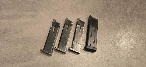 Chargeur P226 We
