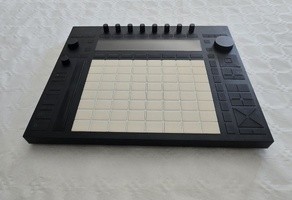 Ableton push 3 - 690 €
