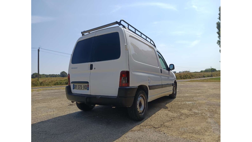 Peugeot partner - Uzès, France