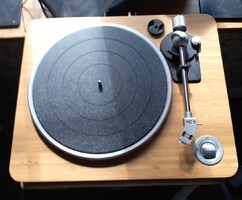 platine vinyle House of Marley Stir it up / 33T 45T préampli incorporé  - 150 €