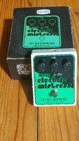 Electro-Harmonix Deluxe Electric Mistress XO – État Collector (Boîte + Alim) - 179 €