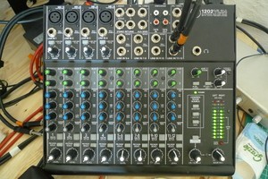 Vends Mackie1202VLZ4 Tbe - 150 €