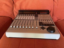 VENDS 1 MCU PRO équipée de module d’affichage LED LUX PMVA - 350 €