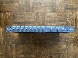 Vends Peavey 16 LM Stéréo Line Mixer  - 90 €