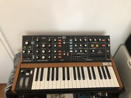 Vends poly D  - 450 €