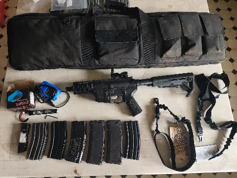 M4 amoeba short