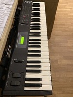 Korg X5 - état nickel - - 230 €