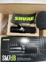 vends micro shure sm7db - 399 €