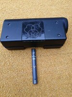 Microphone statique AKG SE300B muni de sa capsule AKG CK91 cardioïde et sa boîte