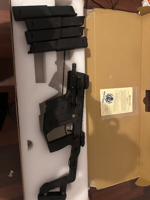 Kriss vector krytac