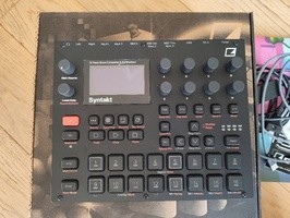 Vends Elektron Syntakt - 700 €
