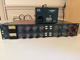 Vends paire de BAE 10DC + Alimentation Double. Comme neuf - 2 700 €