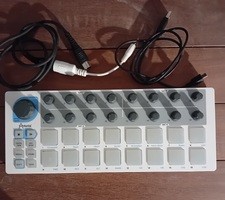 ARTURIA BEATSTEP - 45 €