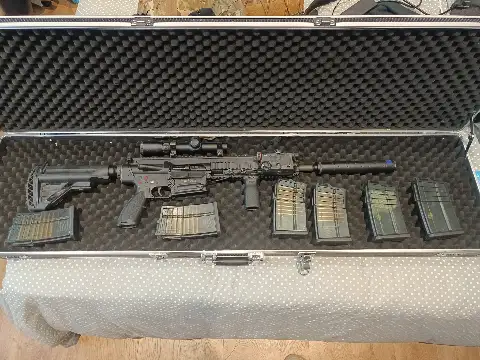 HK417 AEG Umarex / VFC – Configuration DMR – 6 chargeurs + accessoires