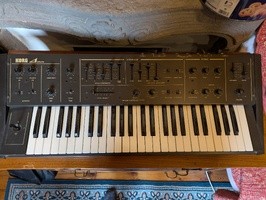 KORG DELTA - 600 €