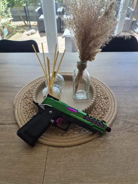 Hi-capa