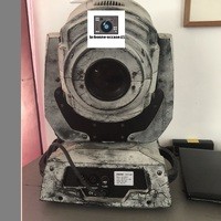 Vend lyre Spot 60 watts led GELE - 50 €