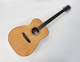 Larrivée D-05 Natural 2001 - 1 799 €