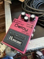 Vends Boss DM-2w  (+CNTL Knob EHX) - 120 €
