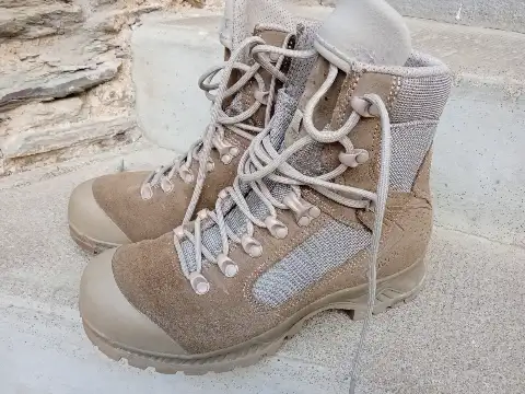 Chaussures Rangers MEINDL