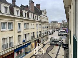 HYPER CENTRE VILLE F2 FACE MAIRIE