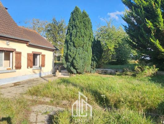 MAISON A RENOVEE DE 80M2 TRES BIEN SITUE SUR UN TERRAIN DE 750M2