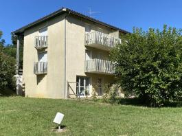 GRAND APPARTEMENT T2 AVEC BALCON