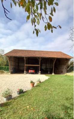 Hangar sur Ecriennes (51)