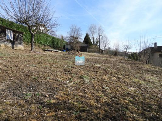 Terrain constructible 63550 SAINT-REMY-SUR-DUROLLE