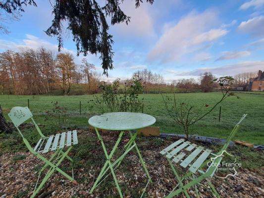 ARDENNES ROCQUIGNY BELLE MAISON DE VILLAGE AVEC UNE MAGNIFIQ