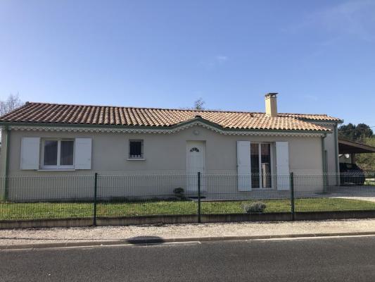 BELLE MAISON RESIDENTIELLE AVEC JARDIN