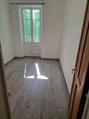 A VENDRE APPARTEMENT T2 13015