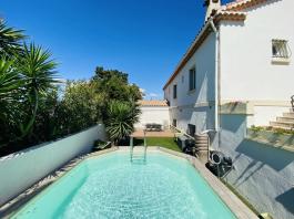 Haut de villa T4 140m² avec jardin, garage & piscine