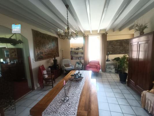 A PÉRONNE EN BOURGOGNE MAISON EN PIERRES 9 PIÉCES DE 338 M²