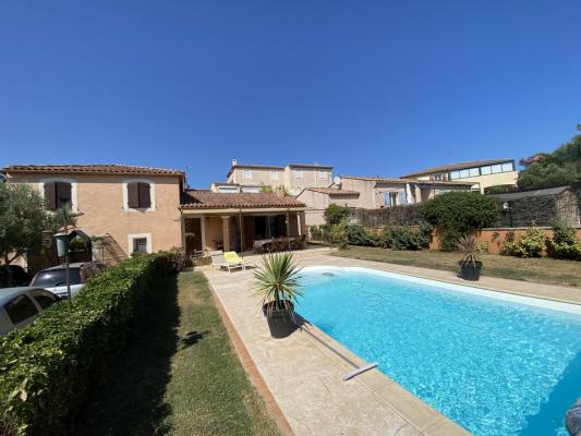 Fos-sur-Mer : Maison de type 6 avec vue sur étang sur une