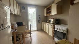 LA PENNE SUR HUVEAUNE, APPARTEMENT DE TYPE 4