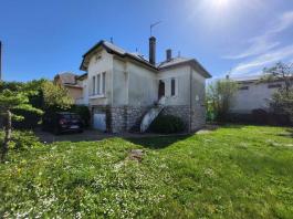 MAISON AVEC JARDIN ET GARAGE