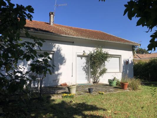 MAISON ET GRAND TERRAIN CONSTRUCTIBLE 3891 m2