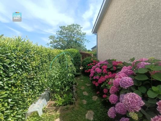 MAISON Â VENDRE EN VIAGER, à CHARNAY LES MÂCON