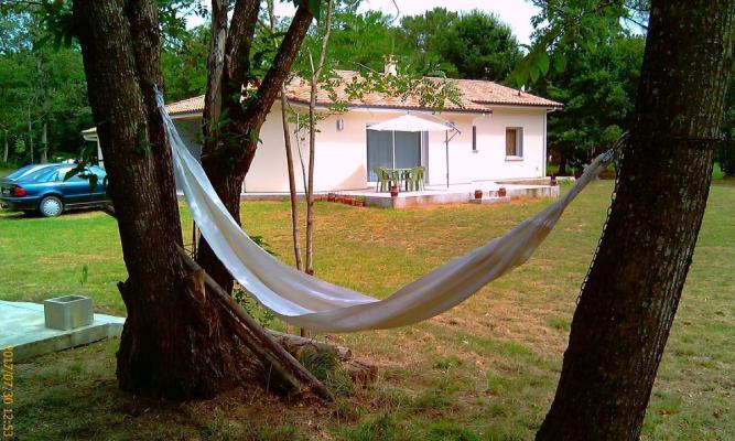 MAISON TYPE T5 DE PLAIN-PIED TRRAIN 2.8 HECTARES