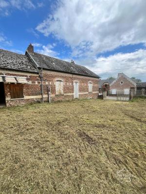 AISNE. Exclusivité. Petite fermette à restaurer dans village